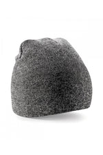 Two-tone pull-on beanie