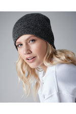 Two-tone pull-on beanie