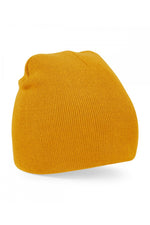 Two-tone pull-on beanie