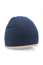 Two-tone pull-on beanie